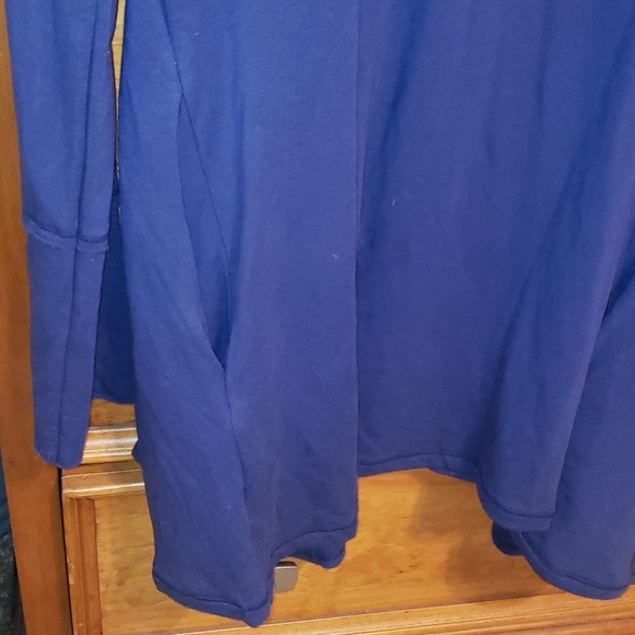 New In Bloom Navy Blue Cascading Sweater Sz XL - Picture 5 of 6